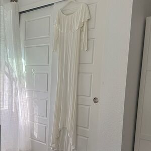 Elegant White Off-Shoulder Maternity Maxi Dress